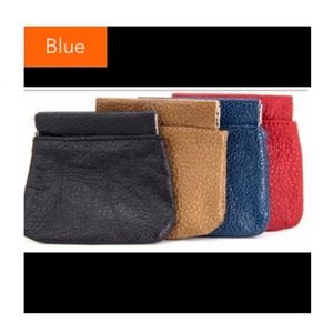 💥3/$25💥 Blue Squeeze Coin Pouch